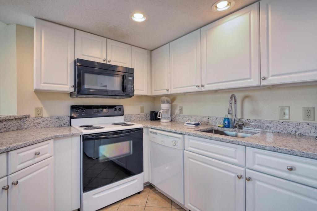 2501 S Ocean Blvd, 0831 - Ocean View Sleeps 8 Holiday home Myrtle Beach