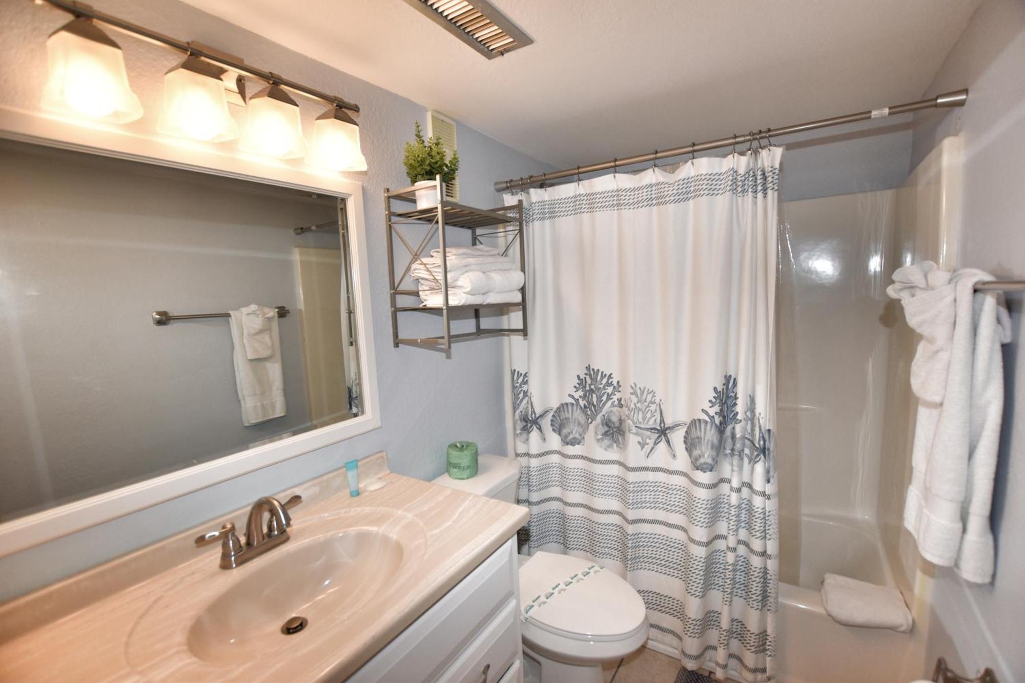 0403 Waters Edge Apartment