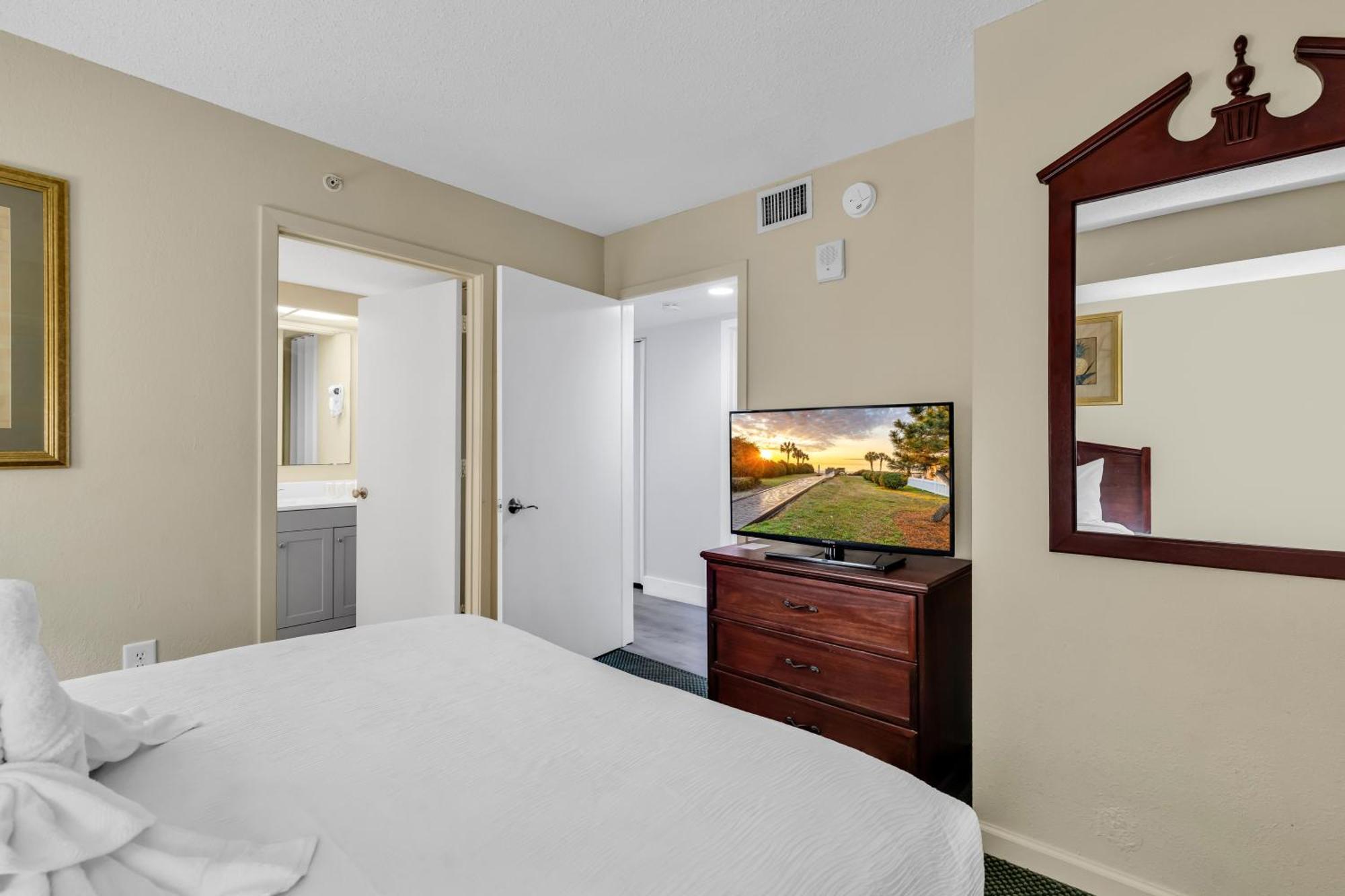 Atlantica Beachfront Getaway Apartment Myrtle Beach