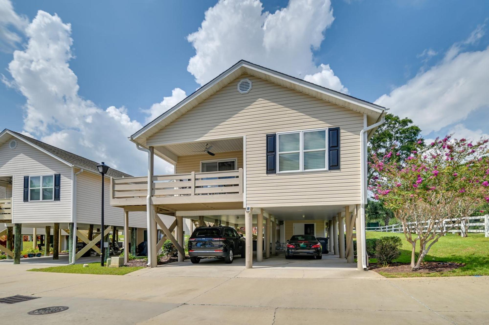Holiday home Updated Myrtle With Shared Pool! Myrtle Beach