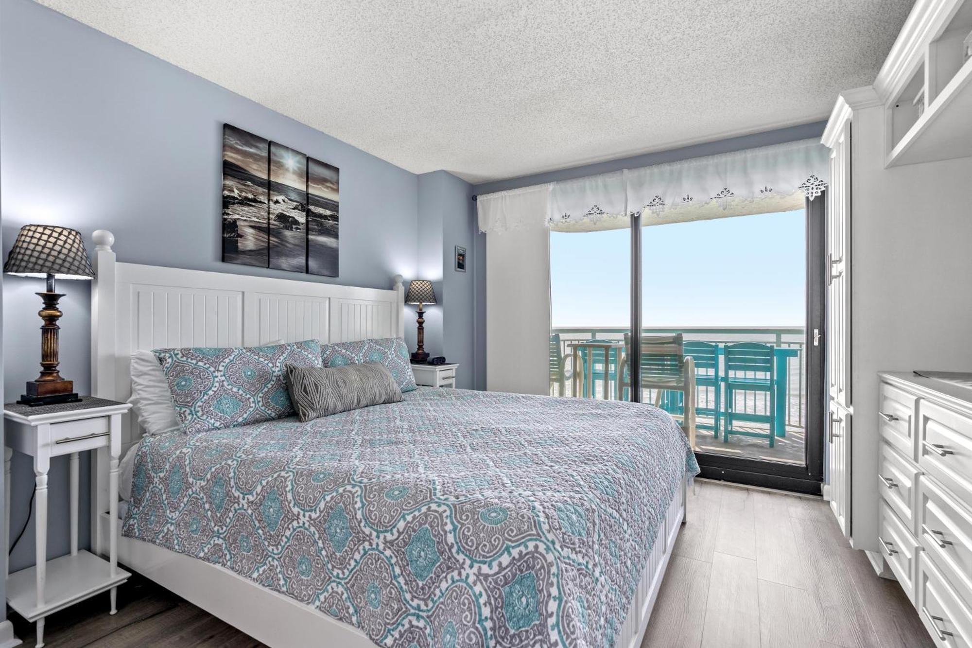 Windemere 702 - Oceanfront - Ocean Drive Section Holiday home Myrtle Beach