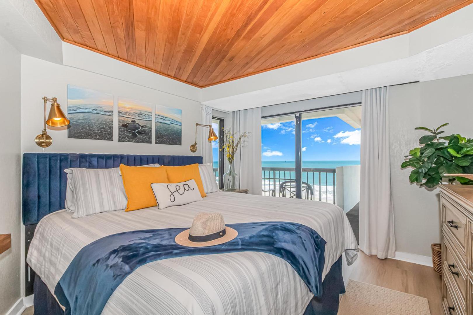 Breathtaking Ocean View 3 Bedroom Suite-the Savoy Unit 501