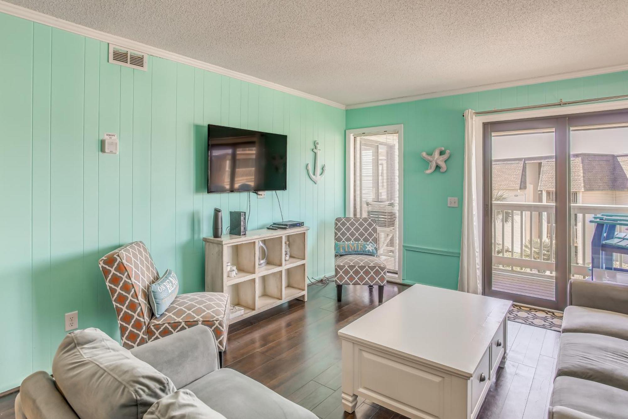 Beachfront With Pool View And Balcony! * Myrtle Beach