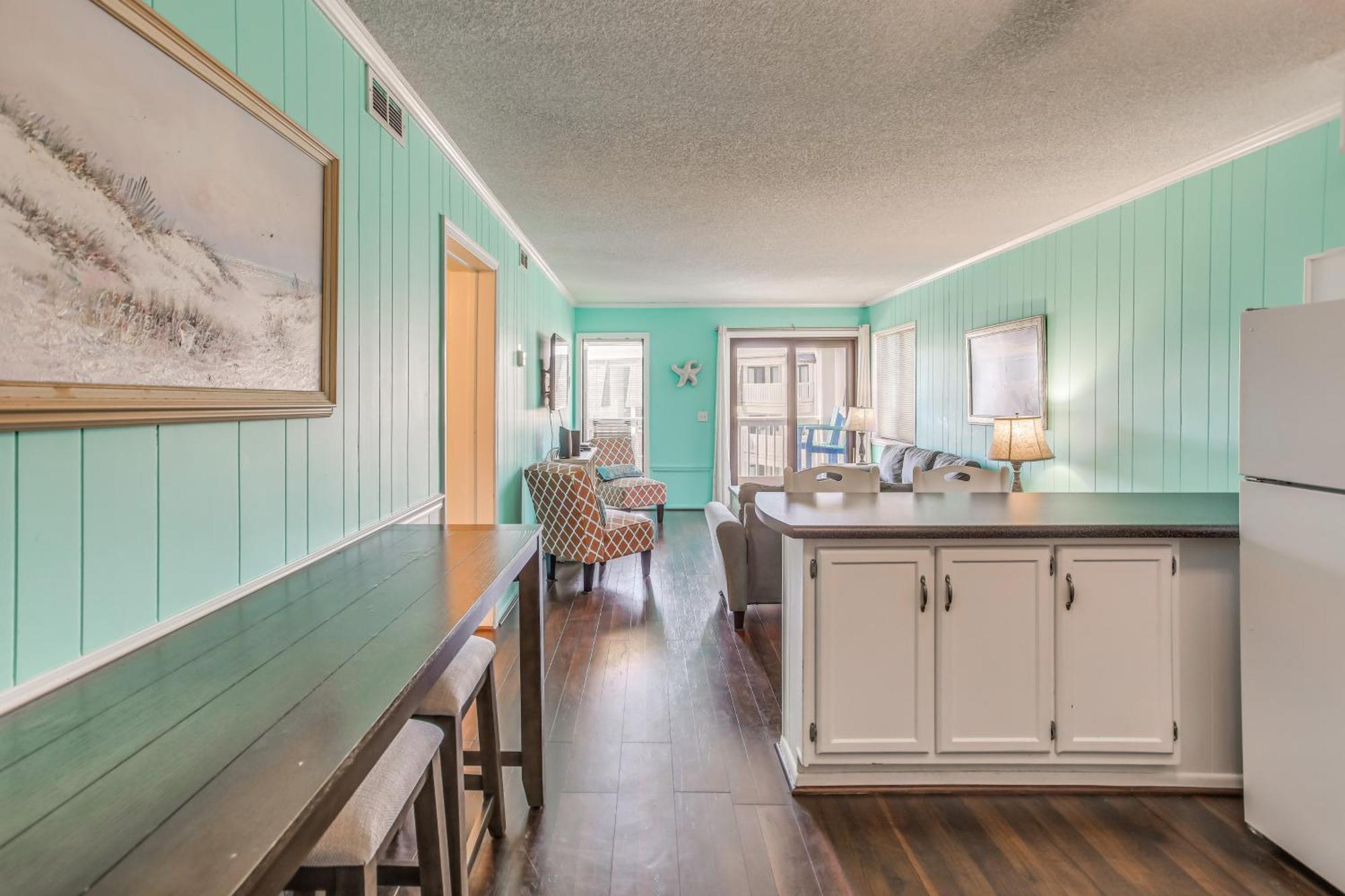 Beachfront With Pool View And Balcony! Apartment Myrtle Beach