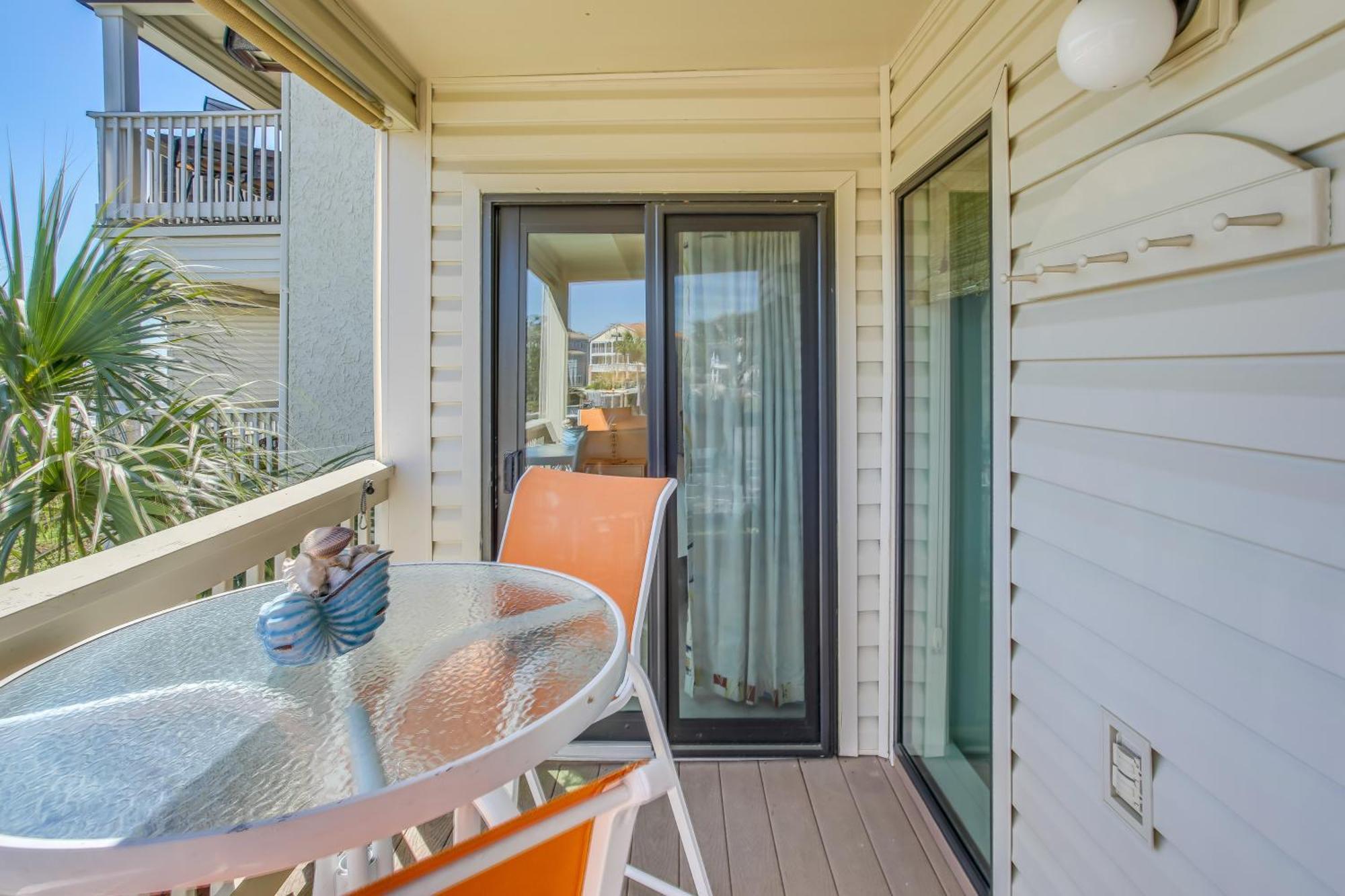 Apartment Myrtle With Pool Access And View!