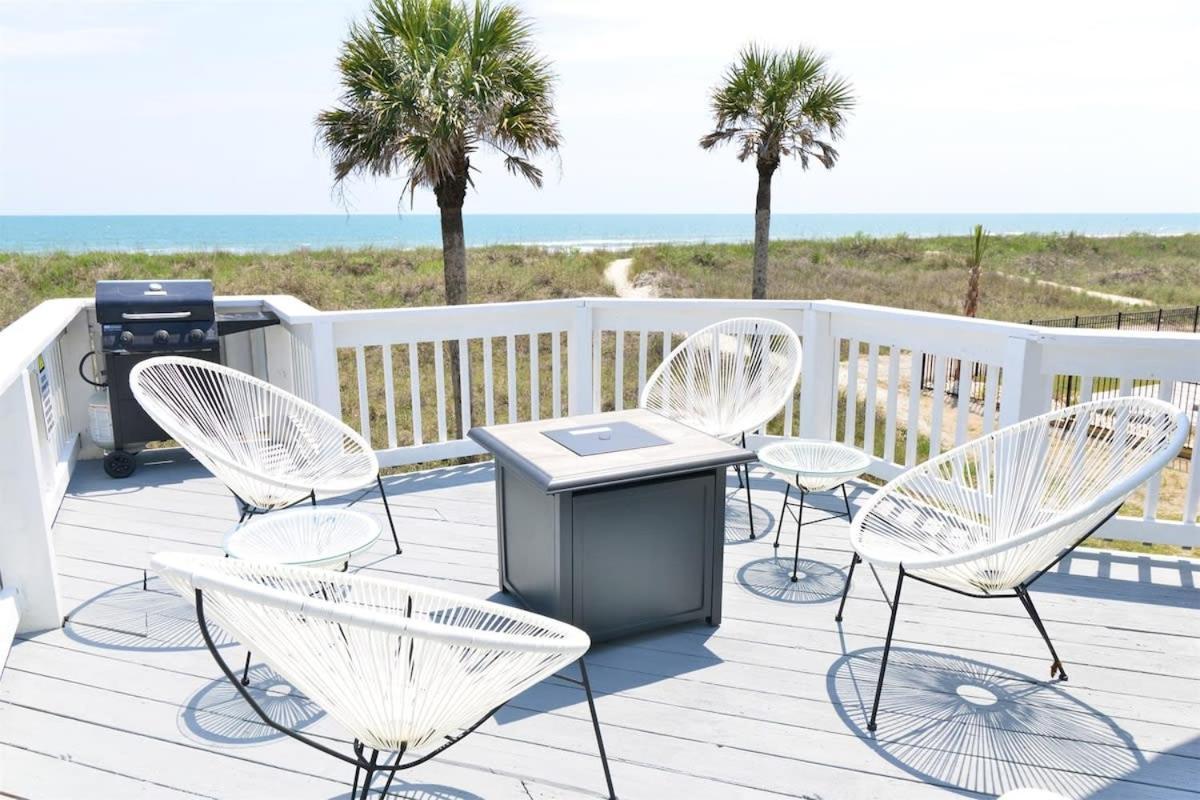 Dws Oceanfront House Huge Sun Deck Holiday home *