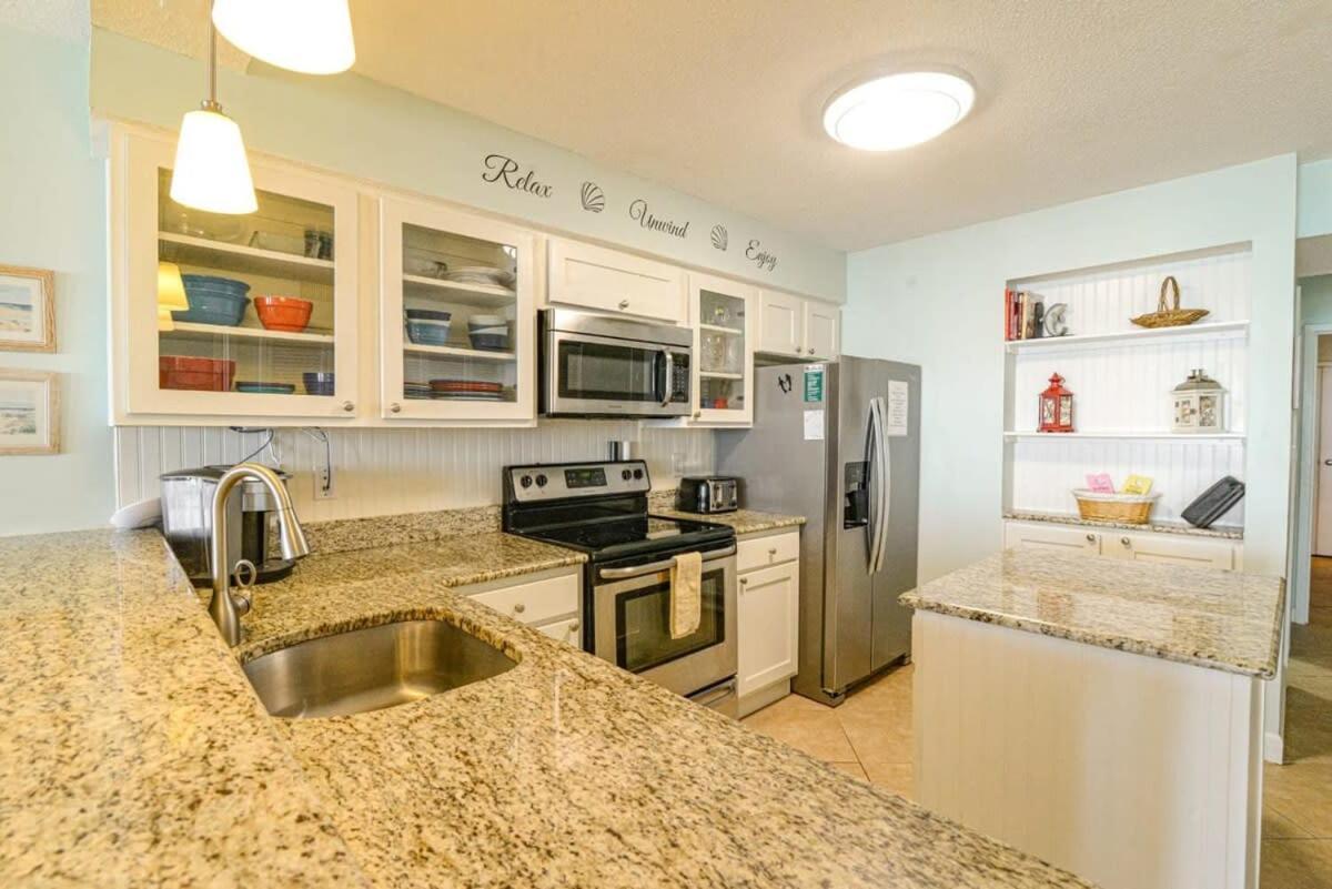 Peak Paradise 3 Bedroom Oceanfront Summit W Pool Holiday home *
