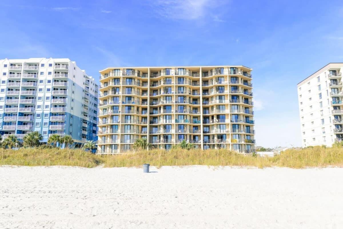 Holiday home Peak Paradise 3 Bedroom Oceanfront Summit W Pool