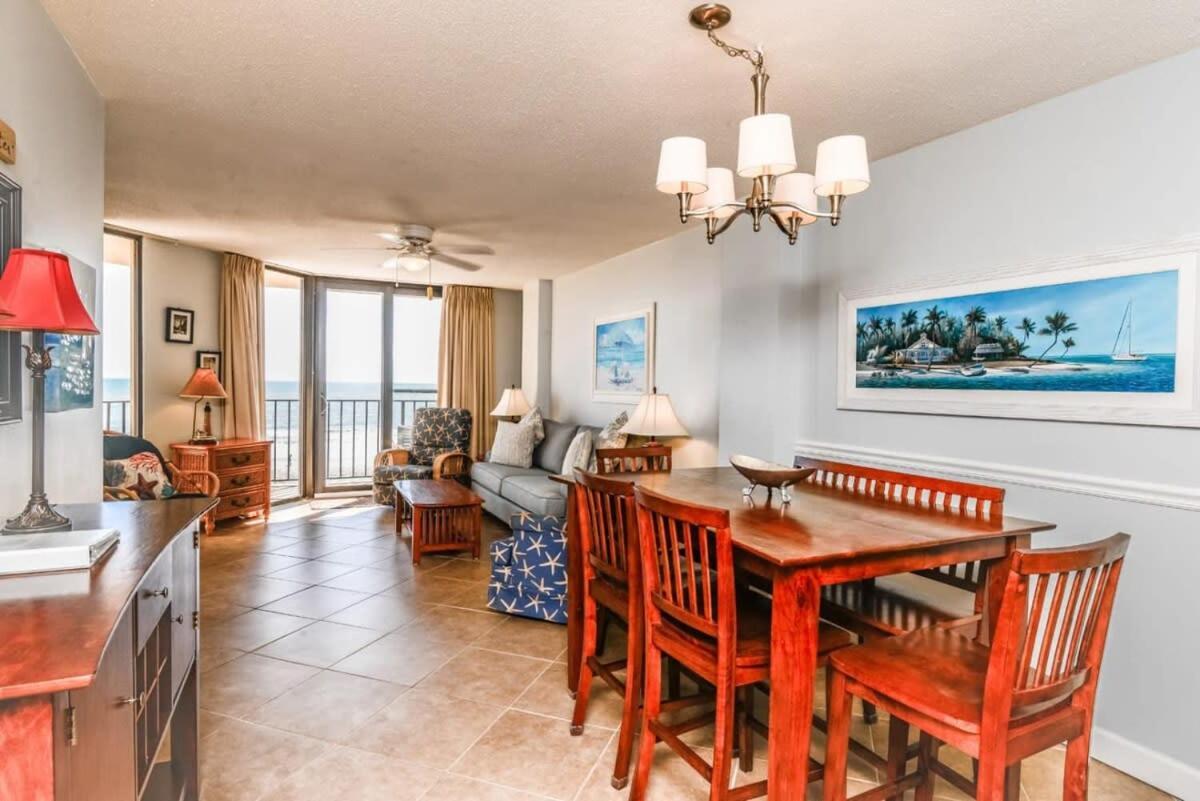 Peak Paradise 3 Bedroom Oceanfront Summit W Pool Holiday home Myrtle Beach