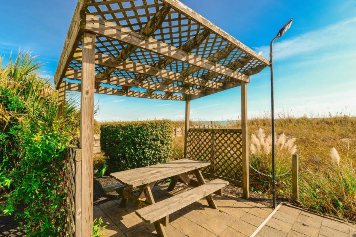 Peak Paradise 3 Bedroom Oceanfront Summit W Pool * Myrtle Beach