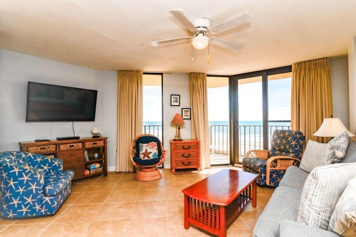 Holiday home Peak Paradise 3 Bedroom Oceanfront Summit W Pool