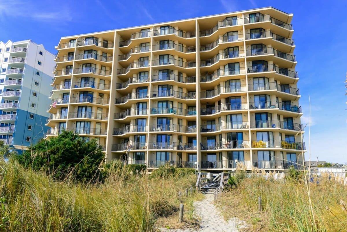 Peak Paradise 3 Bedroom Oceanfront Summit W Pool Holiday home Myrtle Beach