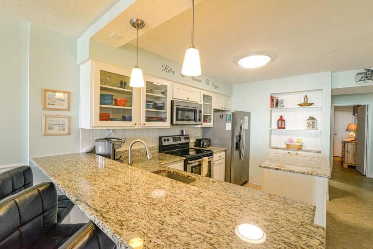 Holiday home Peak Paradise 3 Bedroom Oceanfront Summit W Pool *