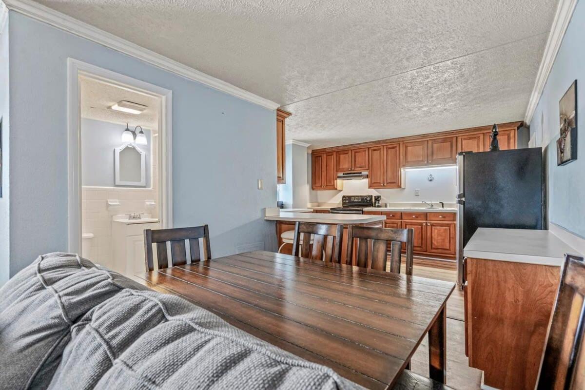 Charming One Block From The - Wr 301 Holiday home