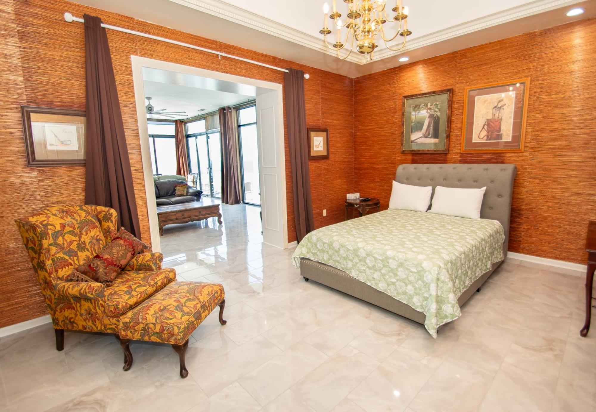 Sands Club 1114 Penthouse By Palmetto Vacation *