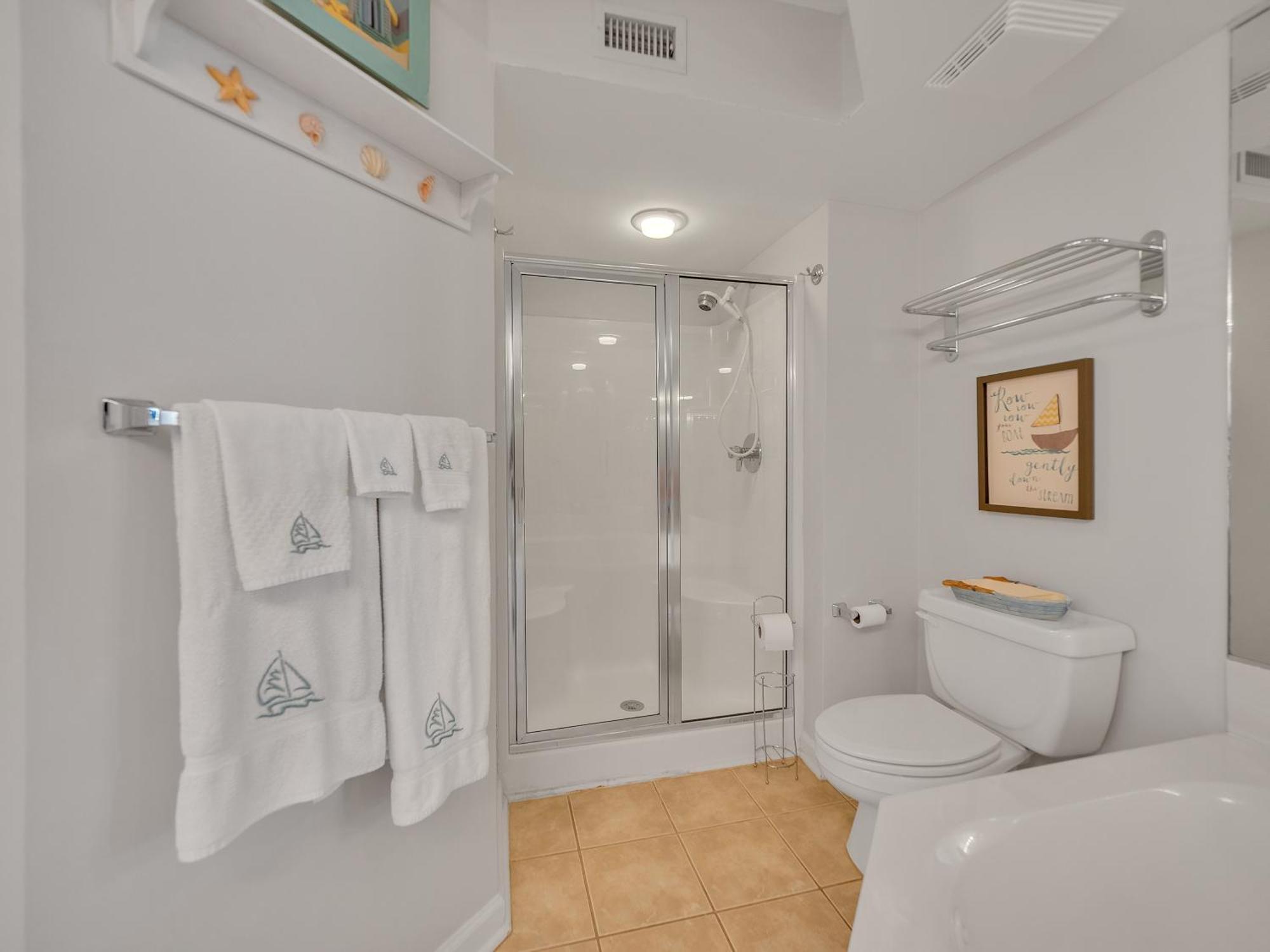 Ocean Bay Club 107 Apartment