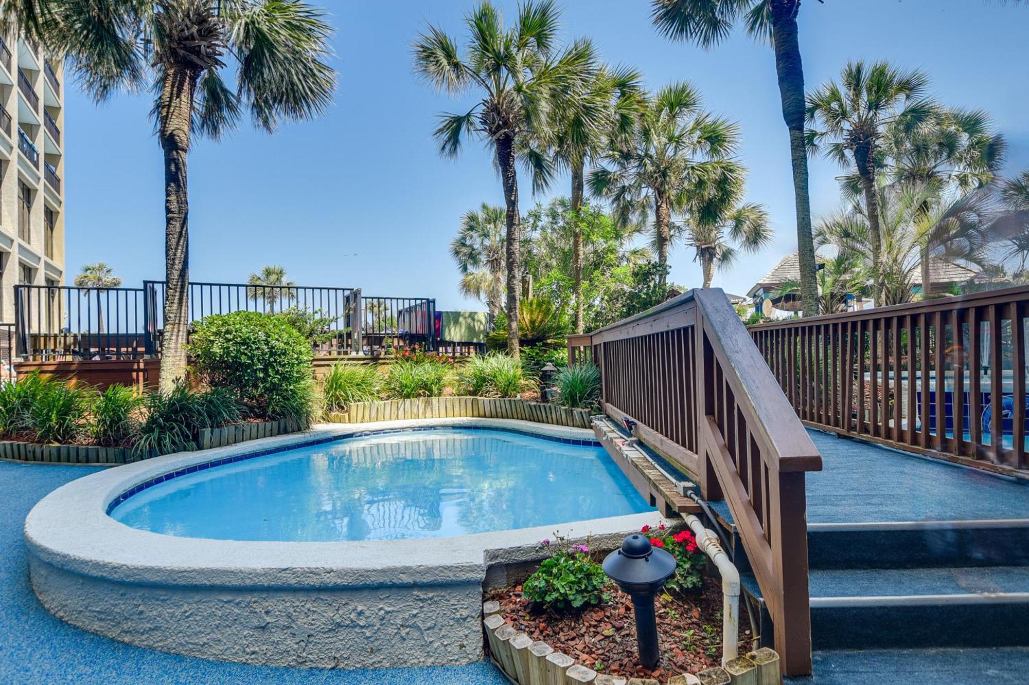 Apartment Oceanfront North Myrtle With Views!