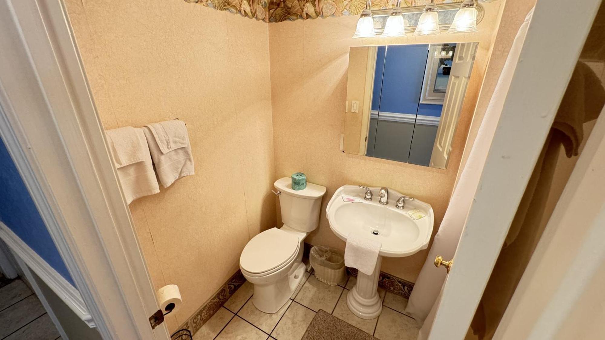 Royal Garden 1608 Apartment *