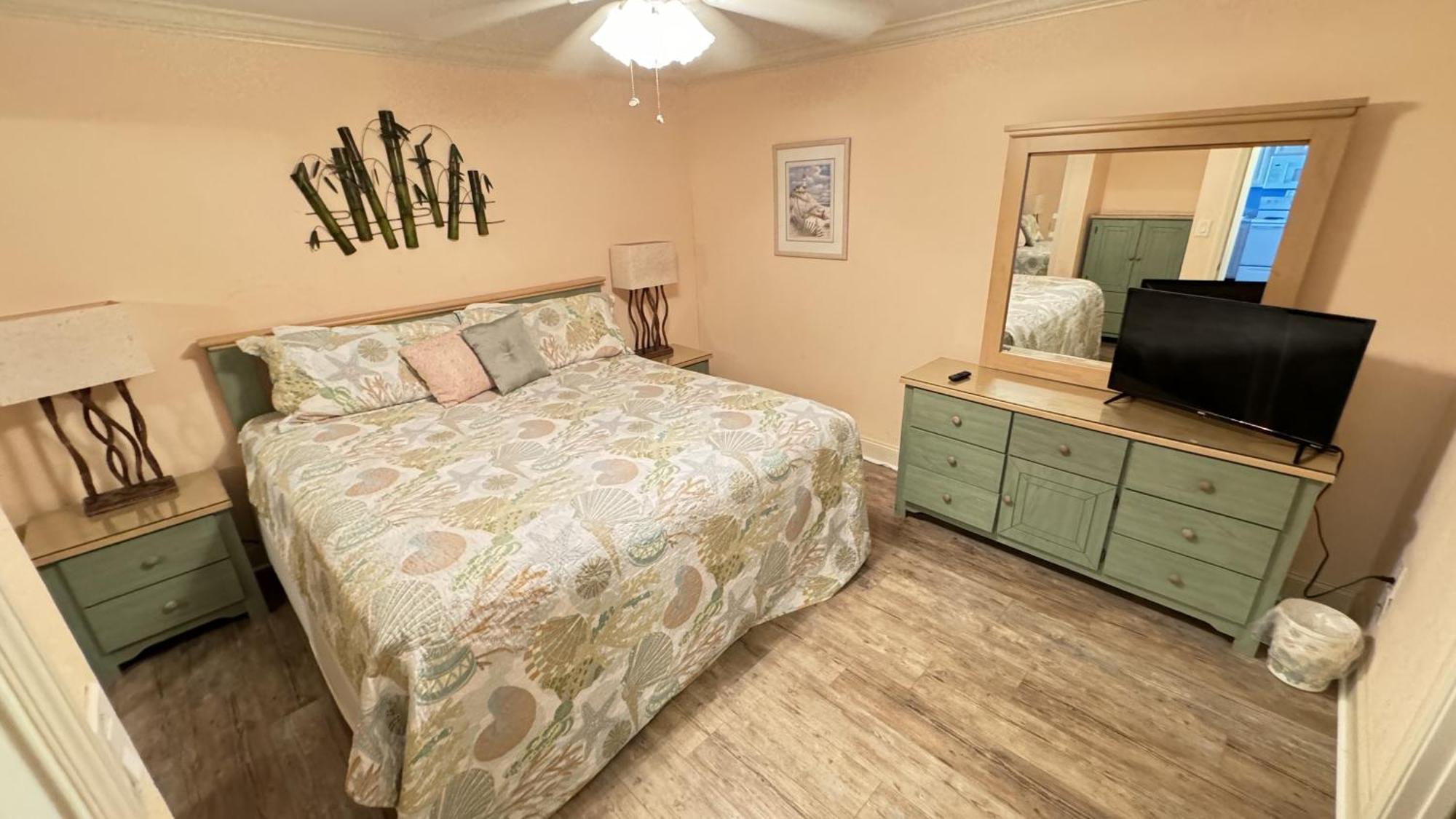 Royal Garden 1608 Apartment *