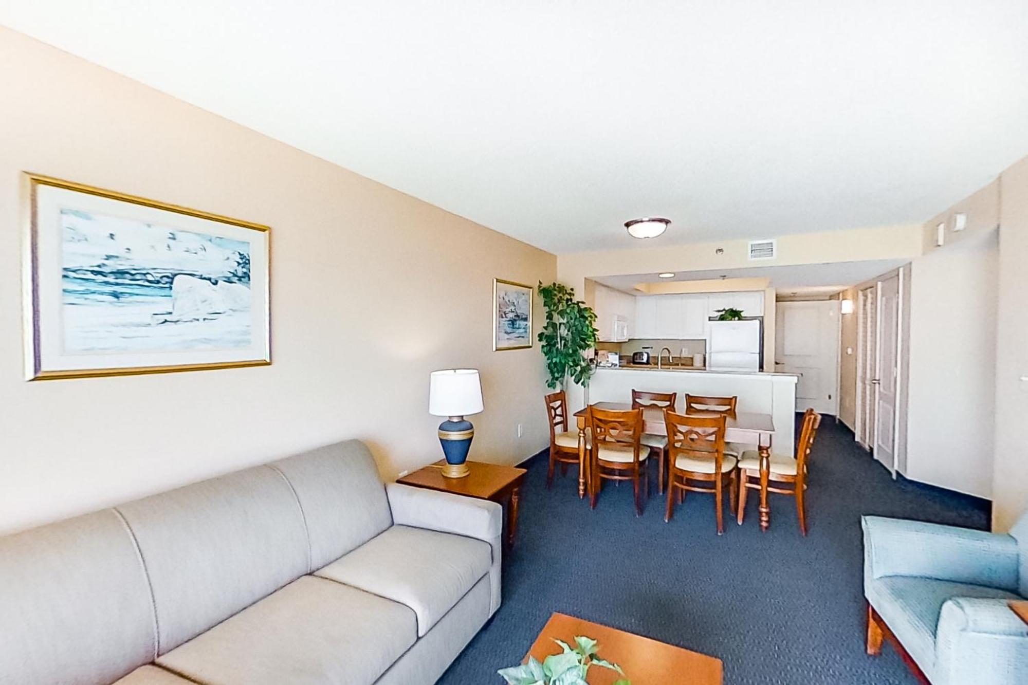 Carolinian Apartment