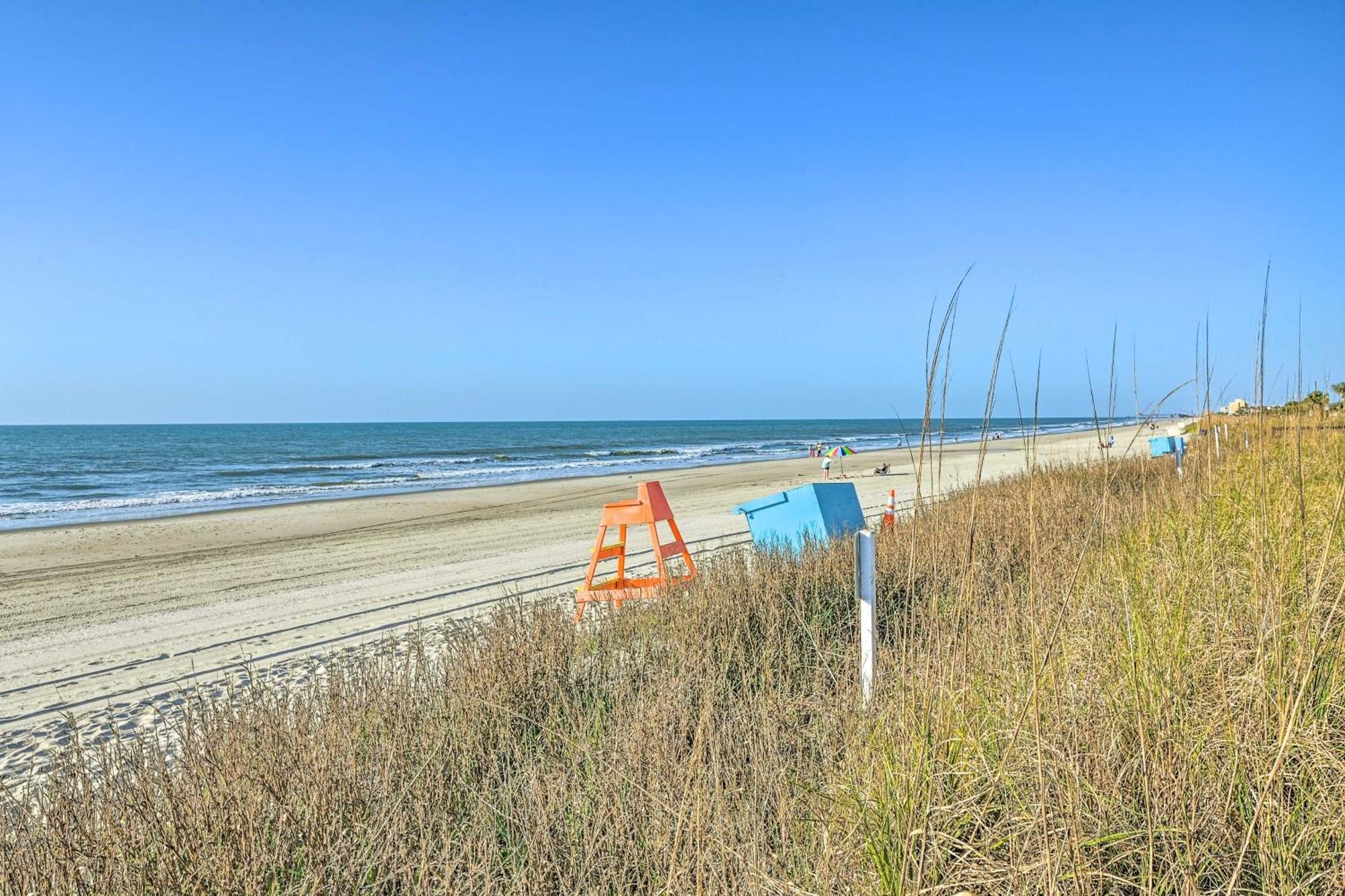 Myrtle With Pool - Walk To Beach! Apartment *