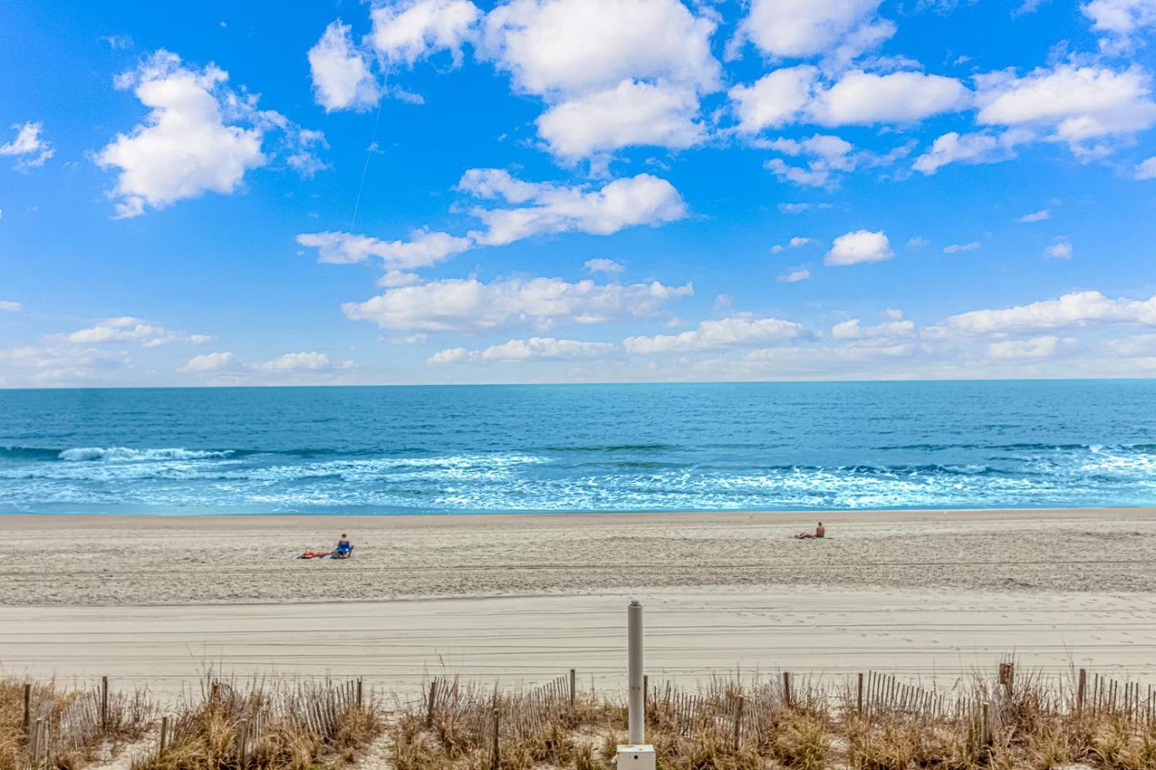 Holiday home Direct Oceanfront Sea Mist 20305 *