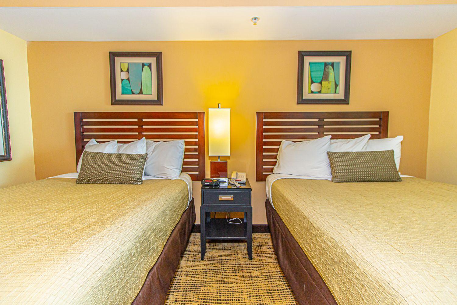 Towers On The Grove 724 Direct Oceanfront Sleeps 6 Guests