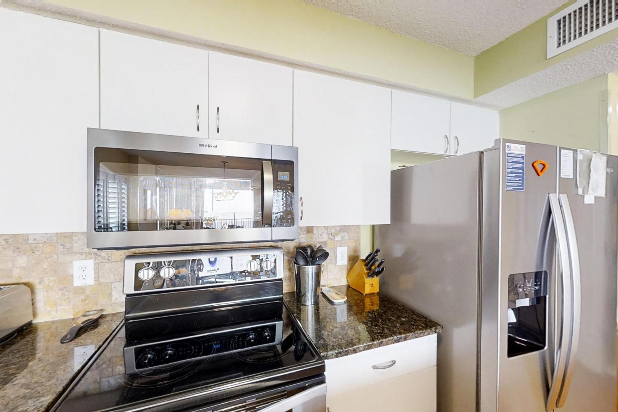 Little Big House At Windy Hill Apartment