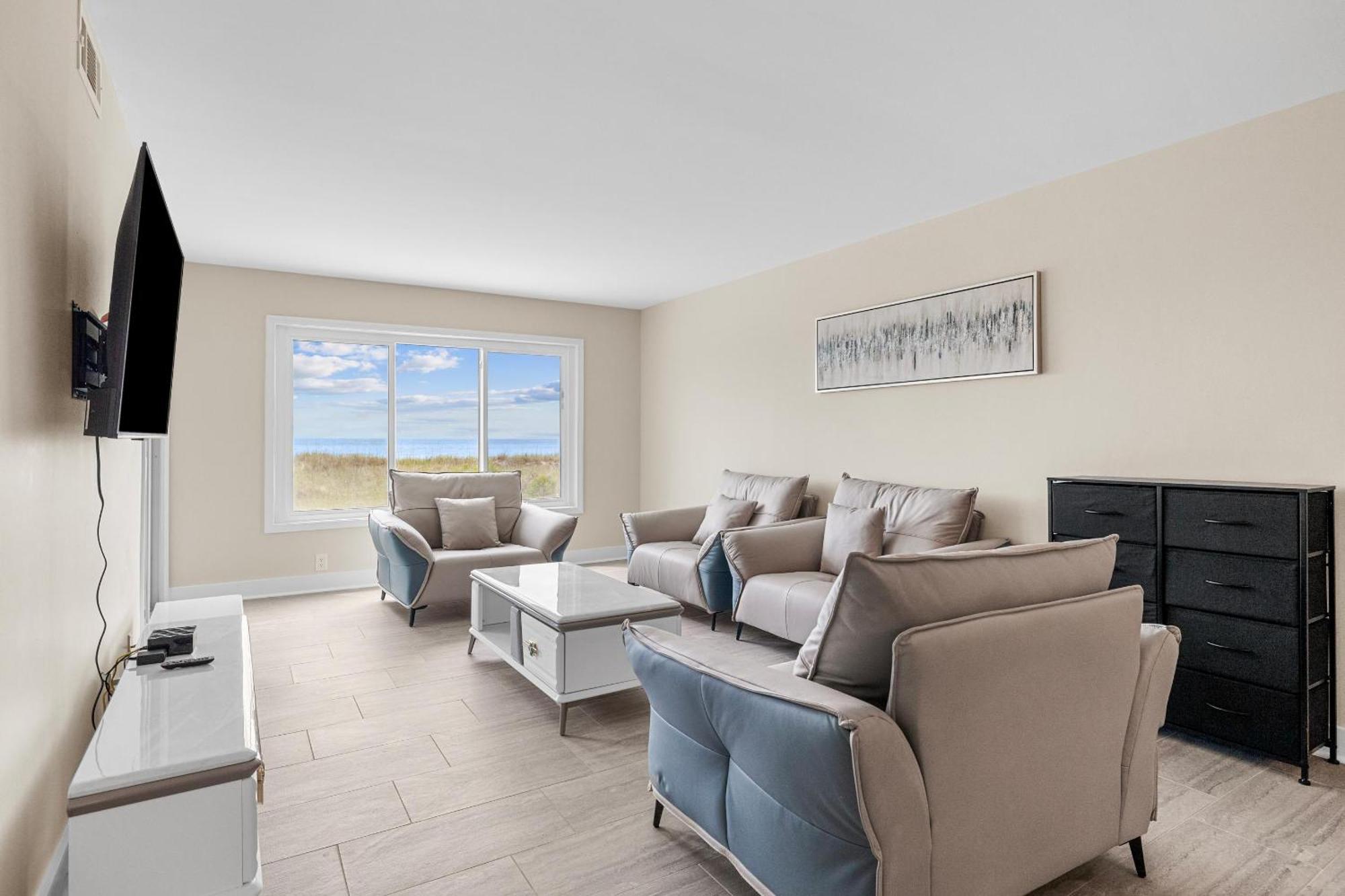 Sea House Unit A3 *