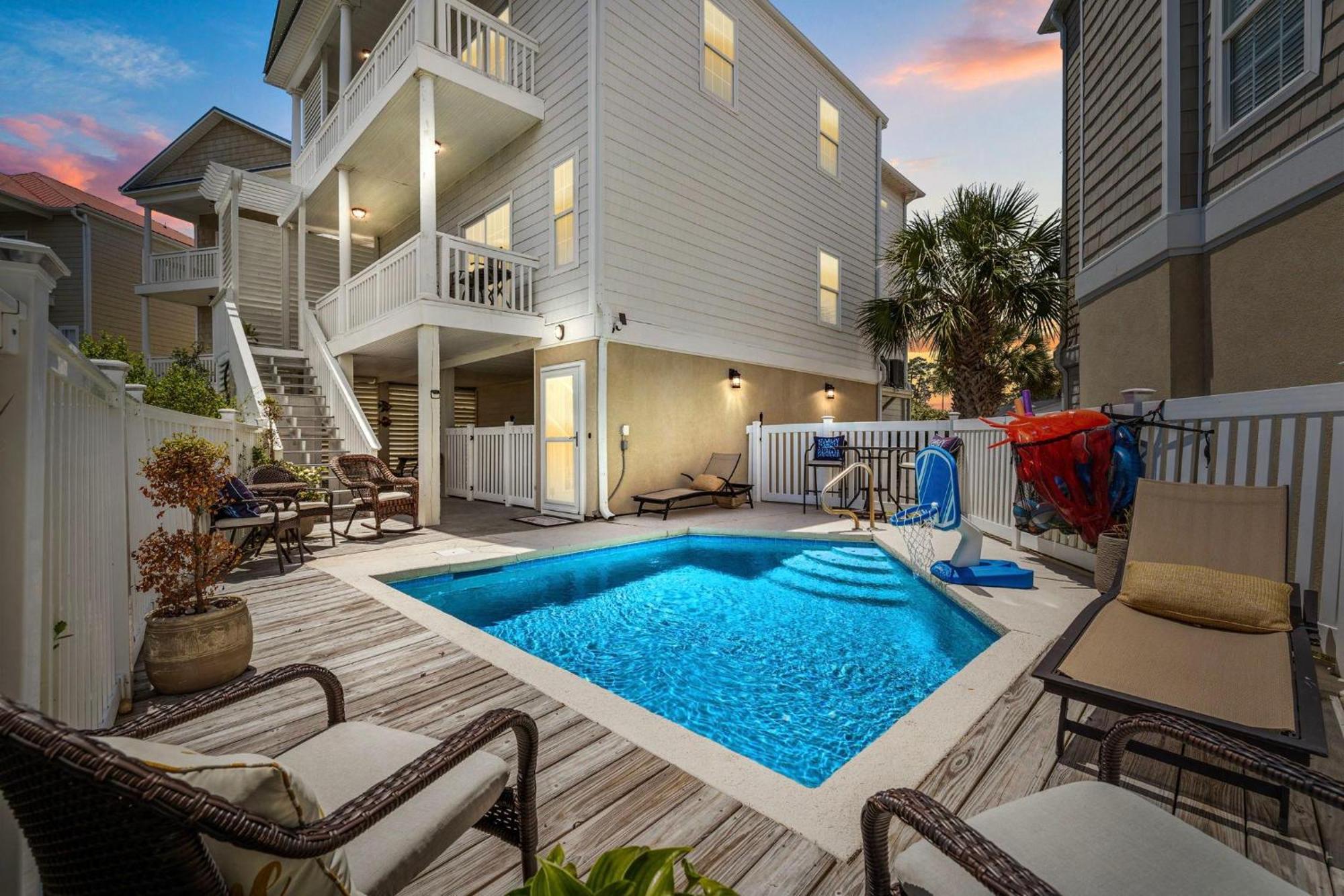 Shealy's Seaclusion Holiday home