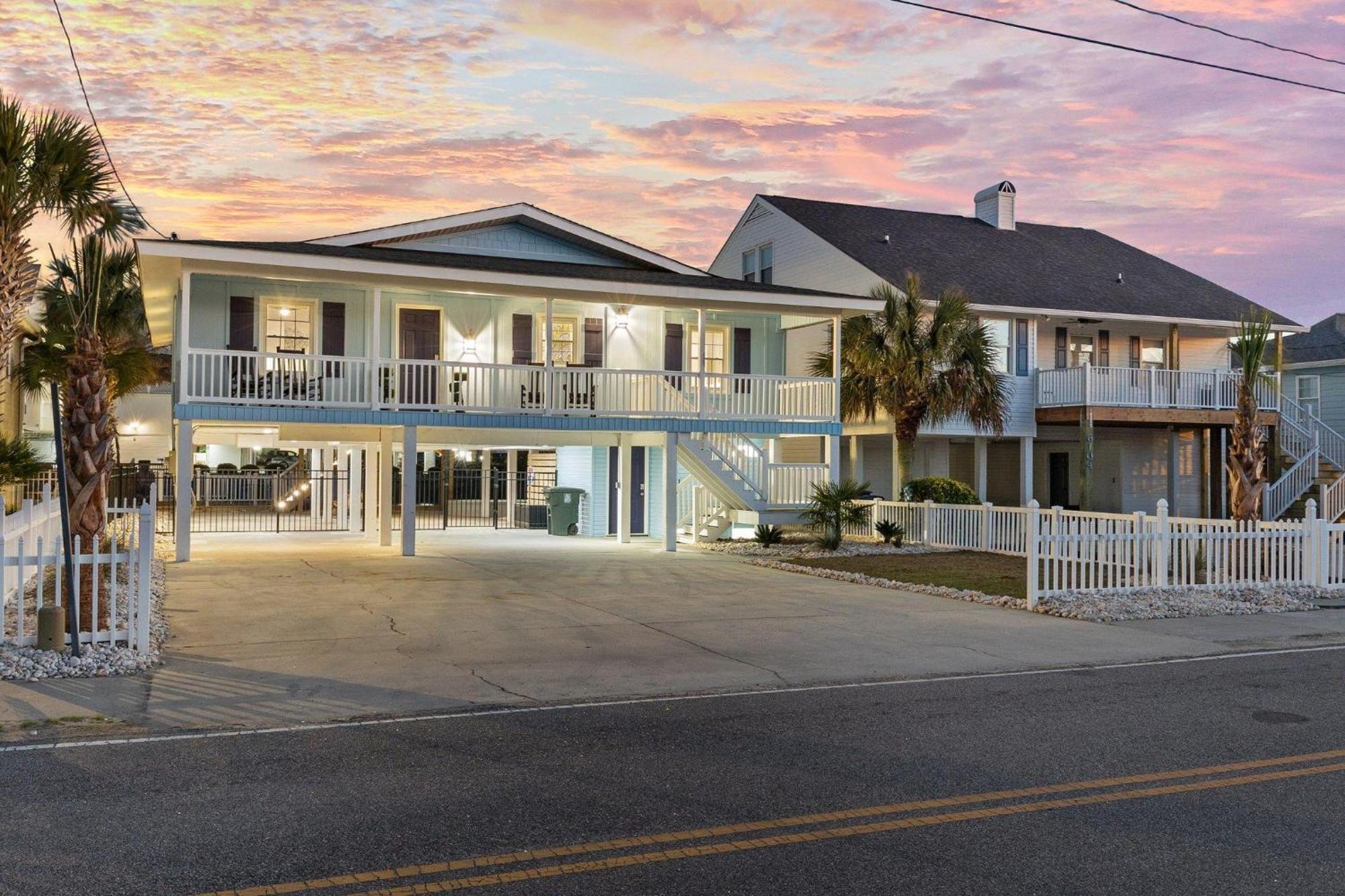 Charlie's Retreat * Myrtle Beach