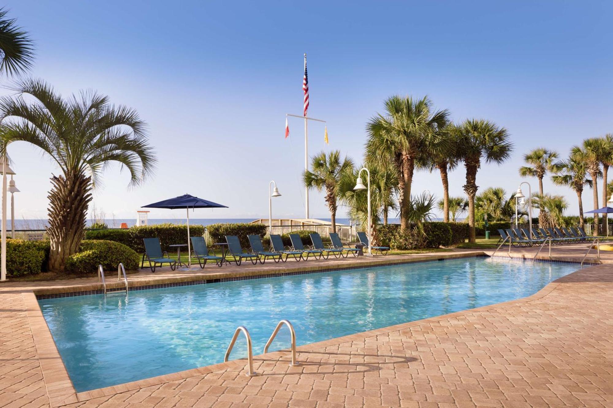 Hampton & Myrtle Oceanfront 3*