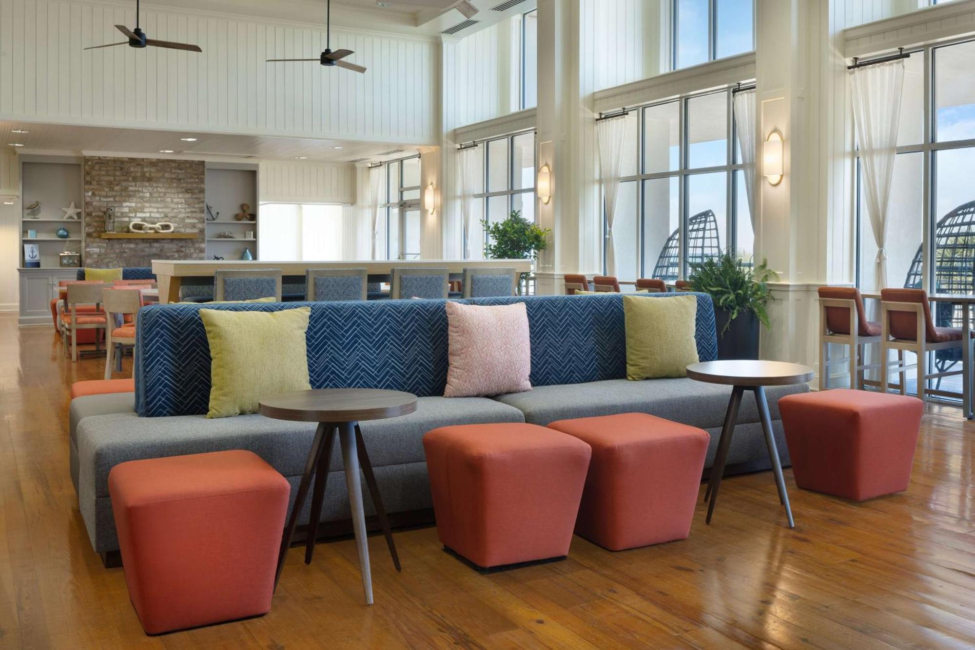 Hampton & Myrtle Oceanfront Hotel