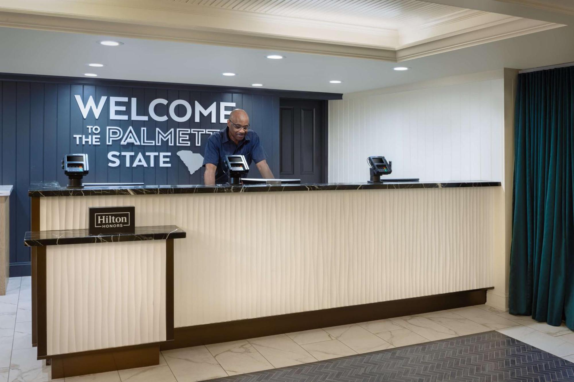 Hampton & Myrtle Oceanfront Hotel 3*