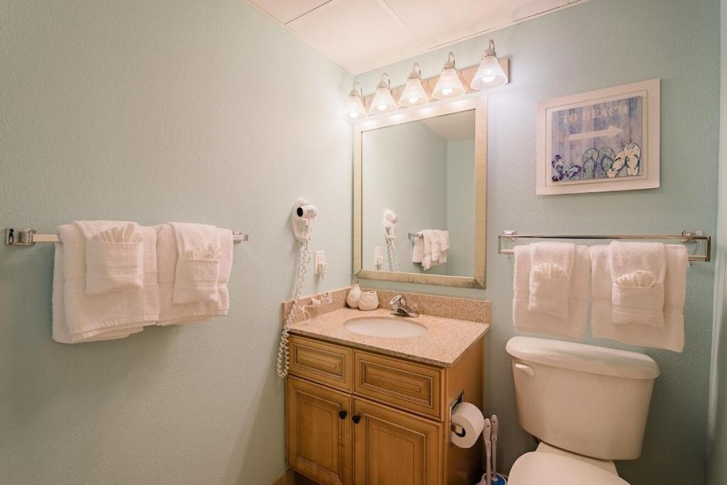 Ocean Reef Resort, Unit 626, 4 Bedroom, 3 Bath, Direct Oceanfront Aparthotel