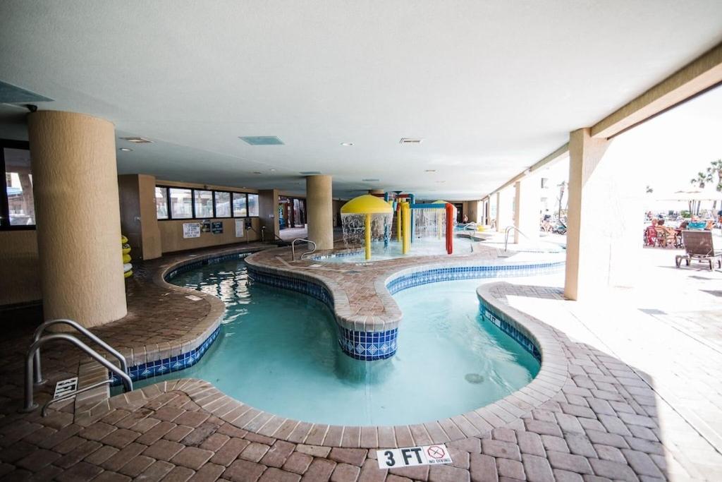 Aparthotel Ocean Reef Resort, Unit 626, 4 Bedroom, 3 Bath, Direct Oceanfront Myrtle Beach