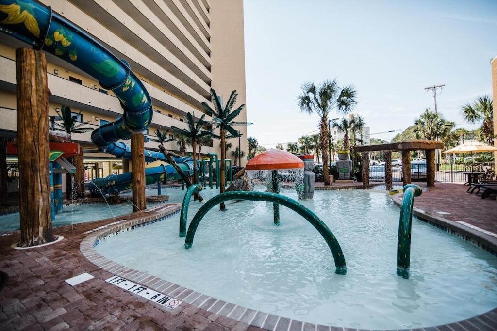 Aparthotel Ocean Reef Resort, Unit 626, 4 Bedroom, 3 Bath, Direct Oceanfront Myrtle Beach