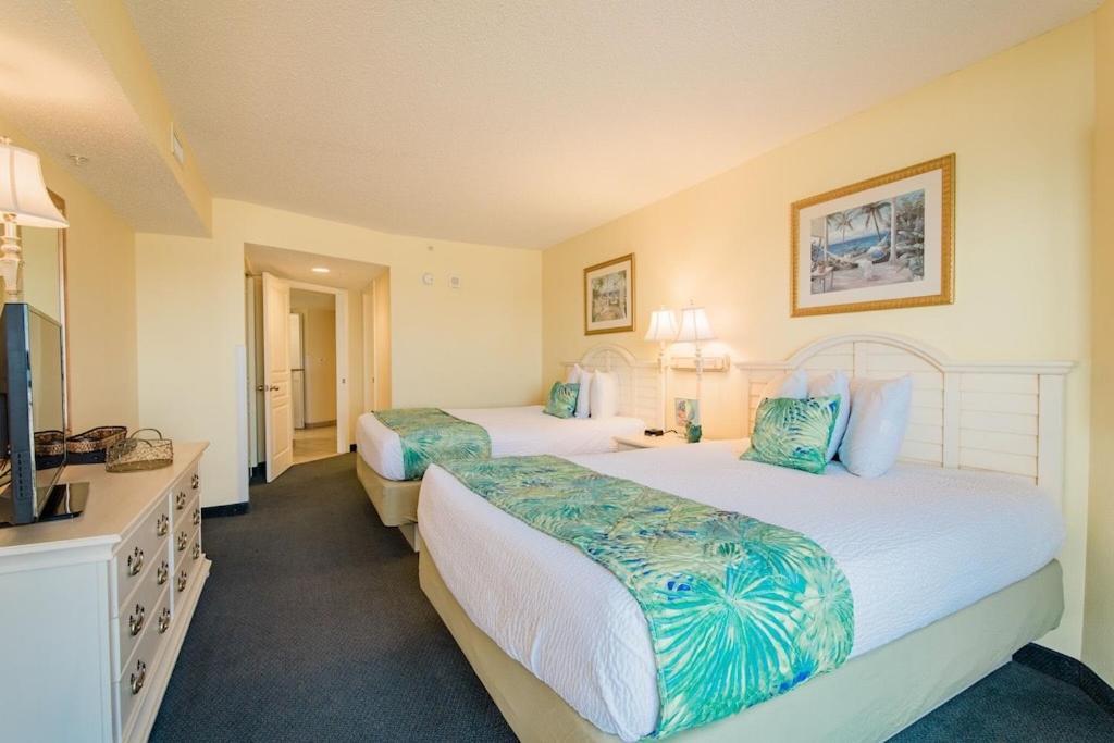 Ocean Reef Resort, Unit 626, 4 Bedroom, 3 Bath, Direct Oceanfront