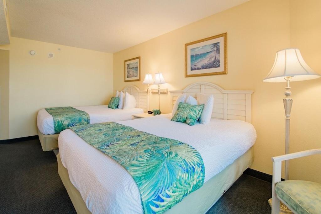 Ocean Reef Resort, Unit 626, 4 Bedroom, 3 Bath, Direct Oceanfront Aparthotel