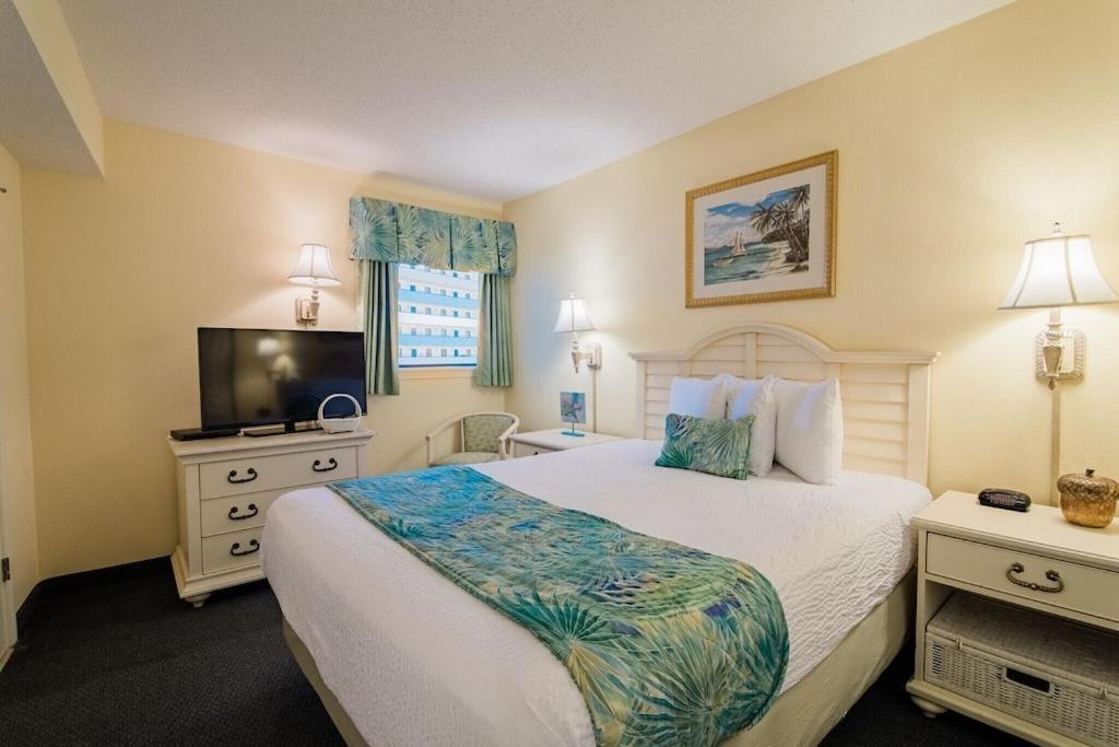 Ocean Reef Resort, Unit 626, 4 Bedroom, 3 Bath, Direct Oceanfront * Myrtle Beach