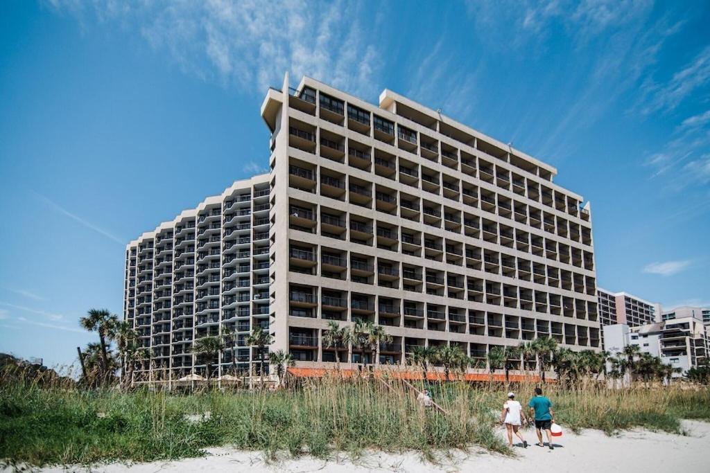 Ocean Reef Resort, Unit 626, 4 Bedroom, 3 Bath, Direct Oceanfront Aparthotel *