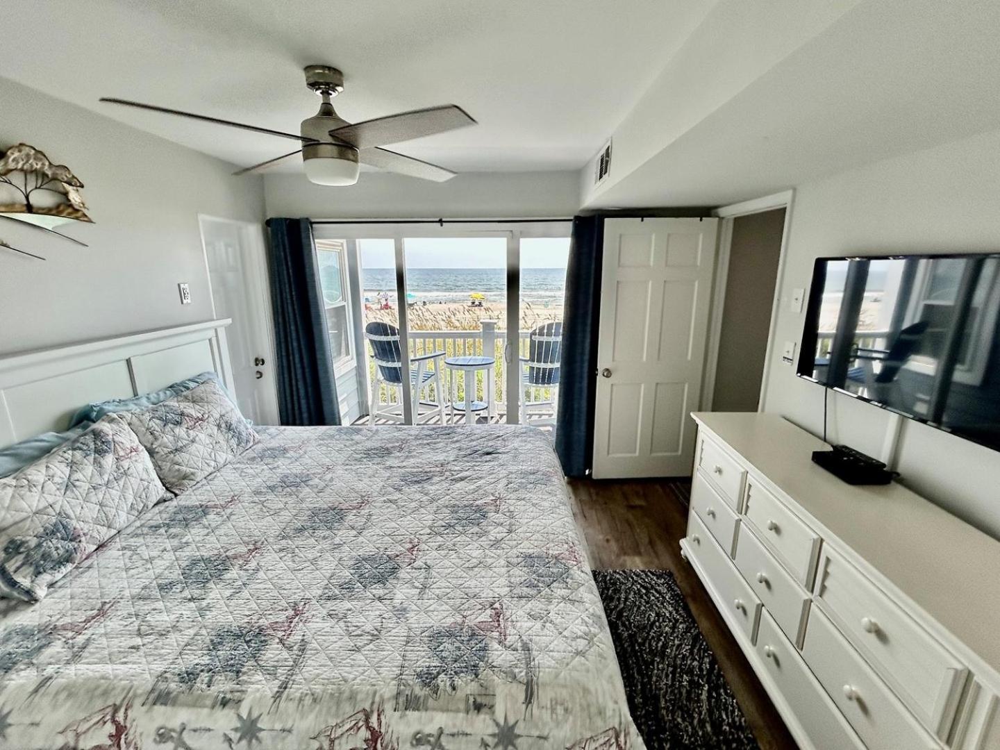 Cape Coddages I 103 Apartment