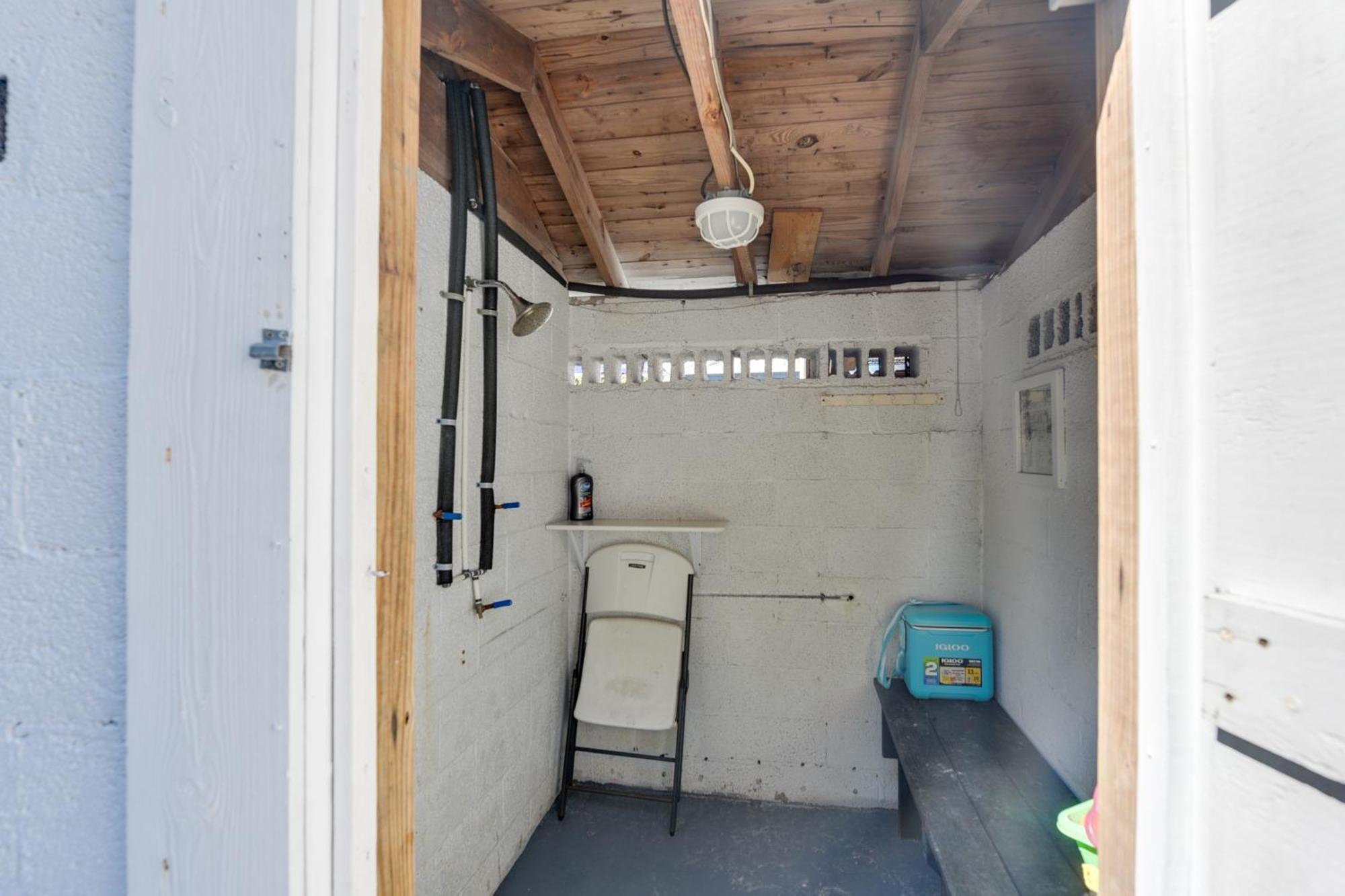 Holiday home Spacious Gem With Private Pool In North Myrtle