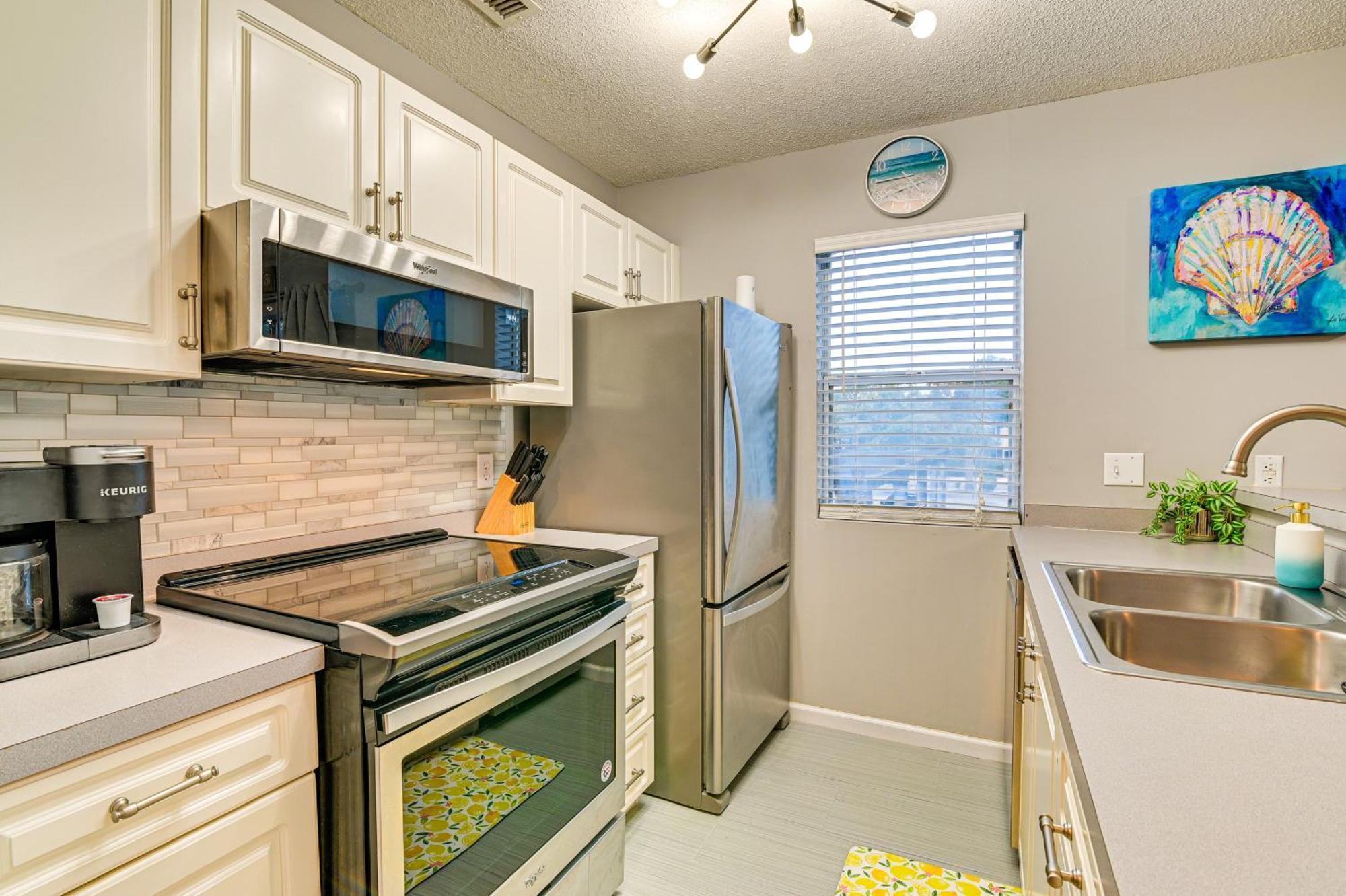 Myrtle Retreat With Balcony Near Boardwalk! Apartment *