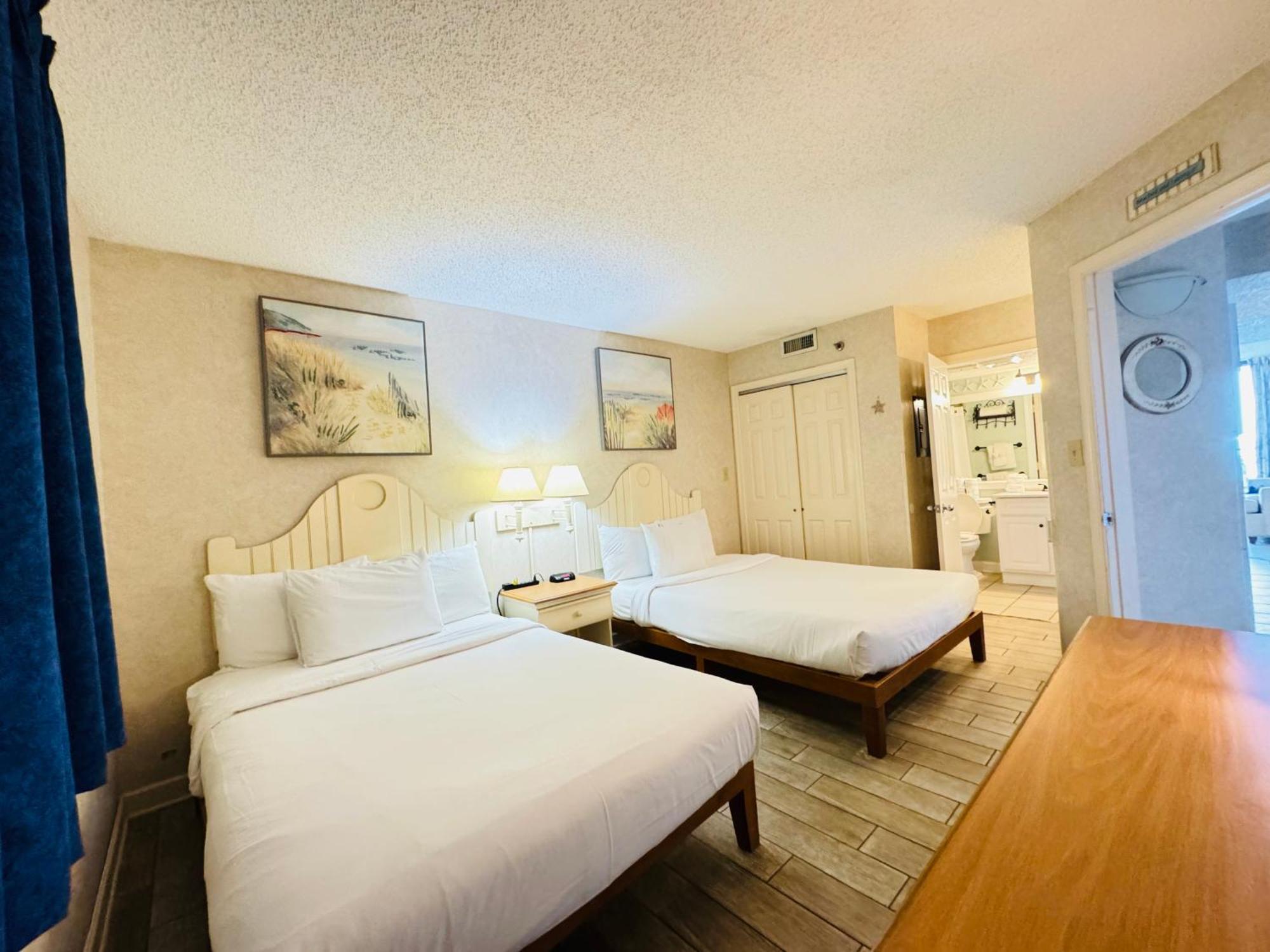 Scenic Views From The Balcony At Ocean Forest Plaza Apartment *