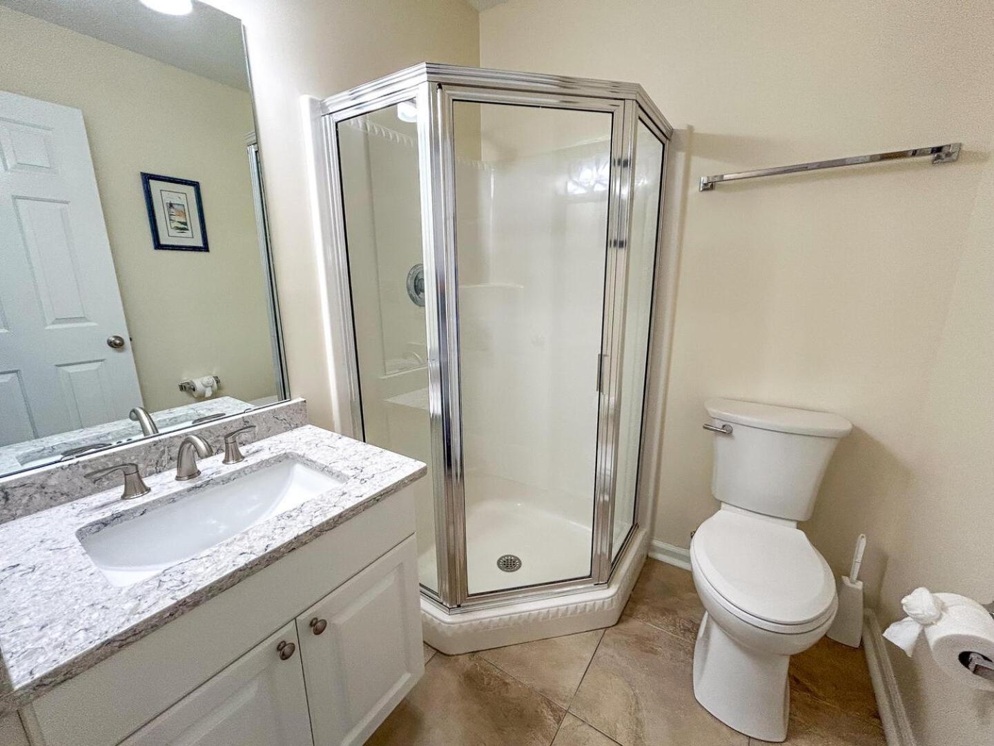 Ocean Pointe A9 Apartment