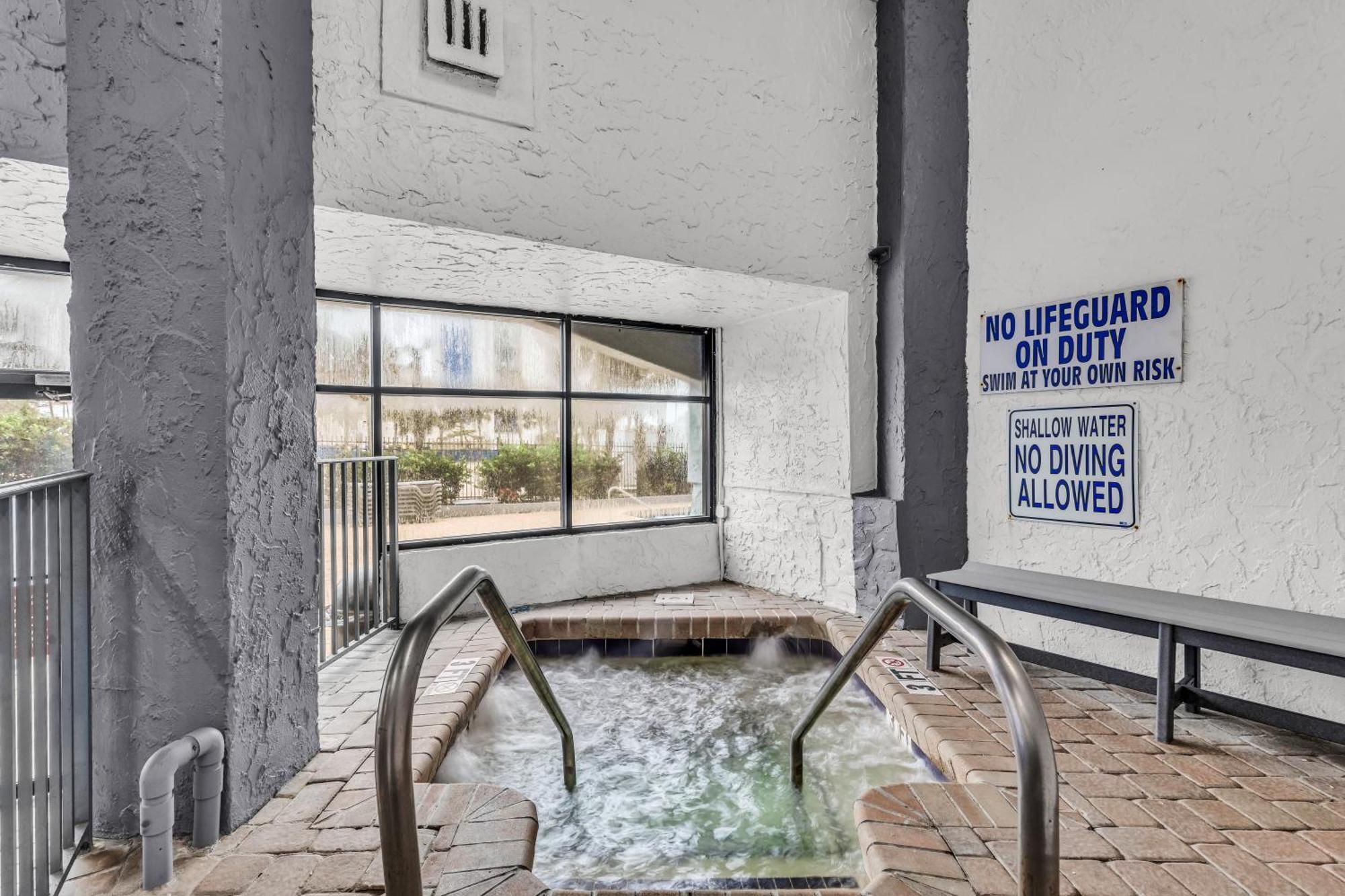 Ocean View 1br Apartment