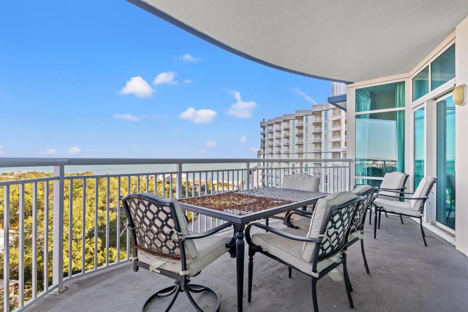 Apartment Horizon 516 *