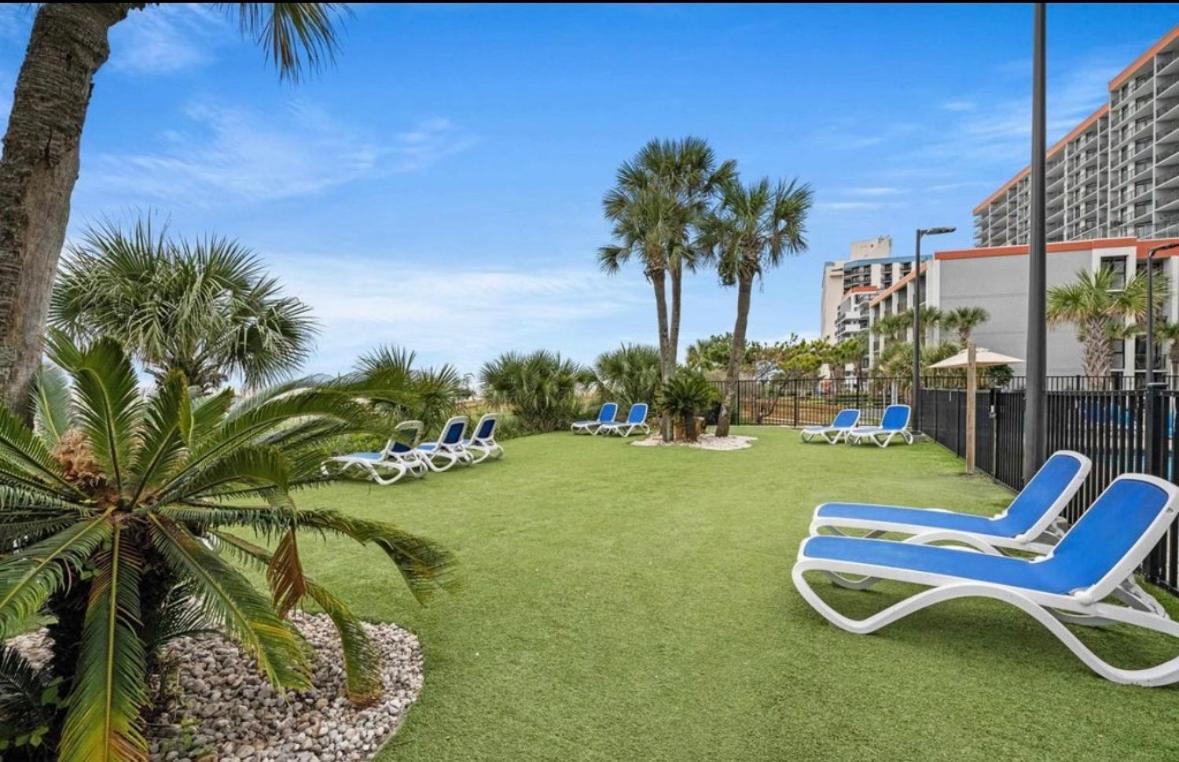 Wow! Oceanview 3 Bedroom Condo! Pool & Private Balcony Apartment Myrtle Beach
