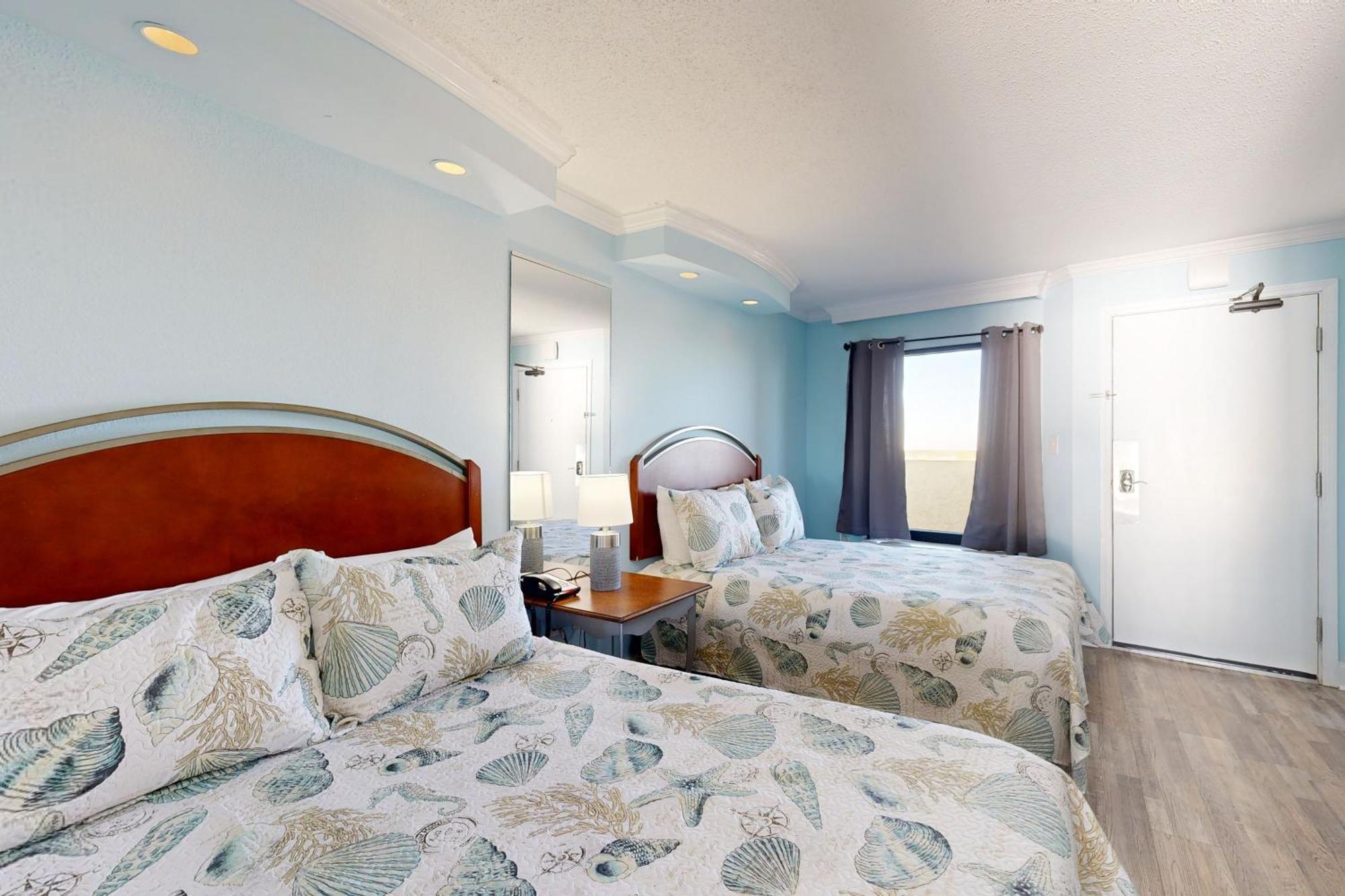Here's Your 5 O'clock Somewhere Apartment